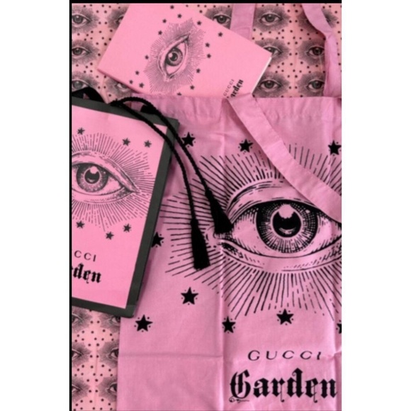 NIP Gucci Novelty Tote Bag Bundle includes Notebook and Gift Shopping Bag Pink - Picture 4 of 7